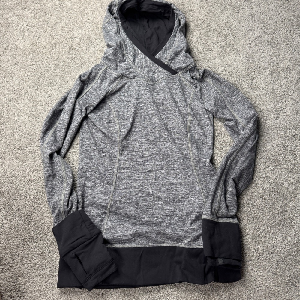 Luluelmon Women's 2 Think Fast Hoodie Black Gray Long Sleeve Pullover